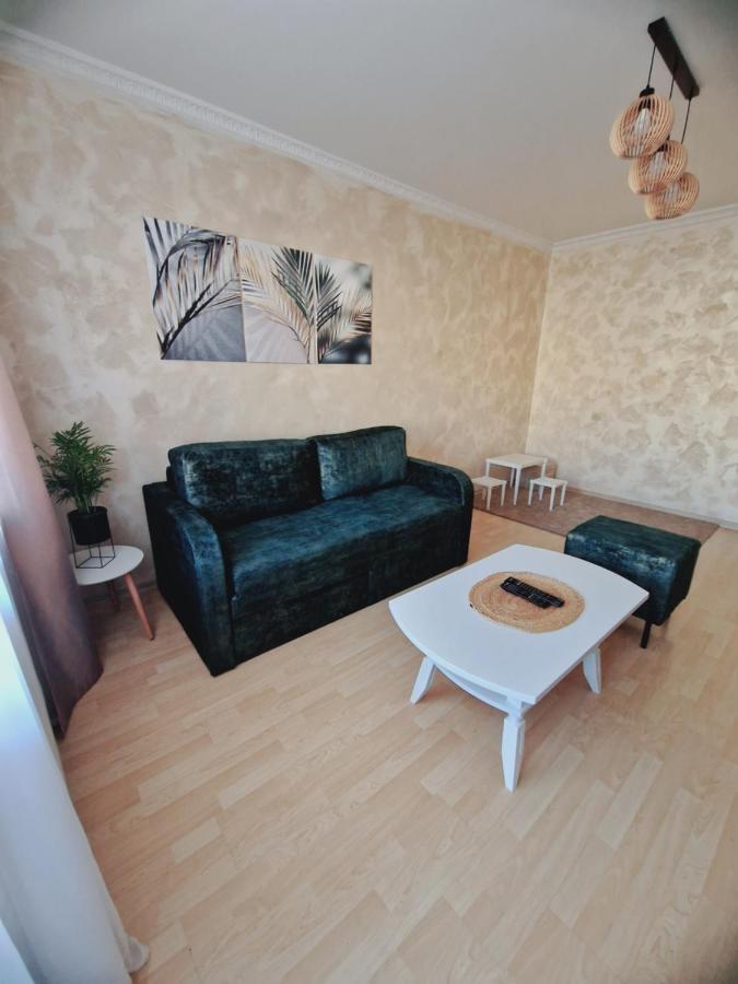 Apartamentai Sukileliu Pr. Каунас Екстер'єр фото