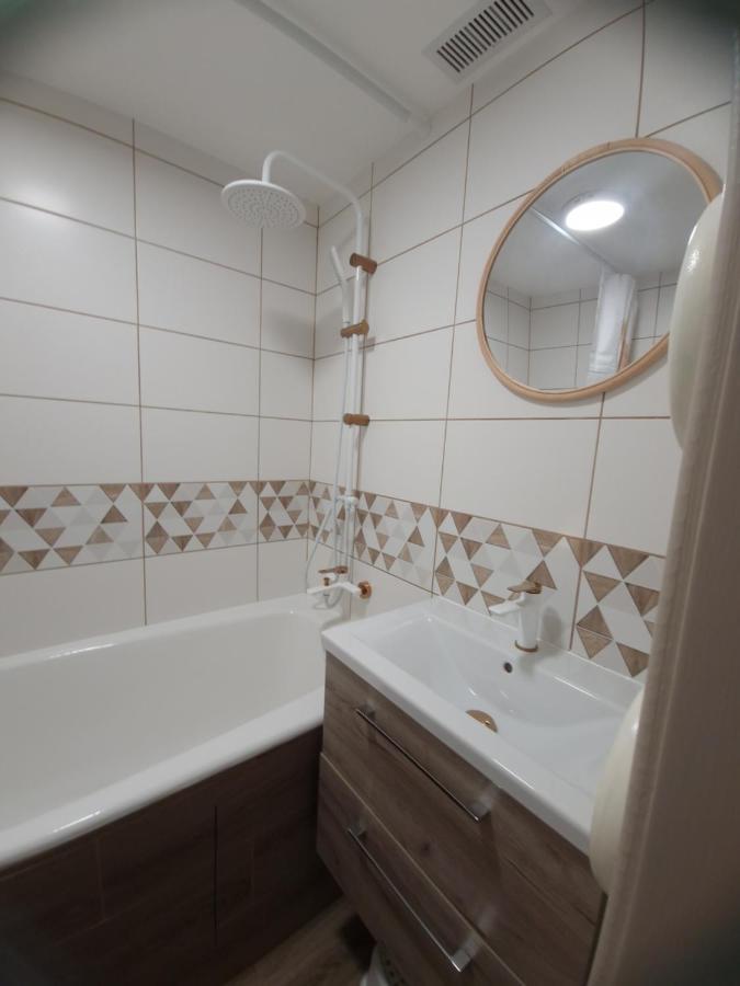 Apartamentai Sukileliu Pr. Каунас Екстер'єр фото